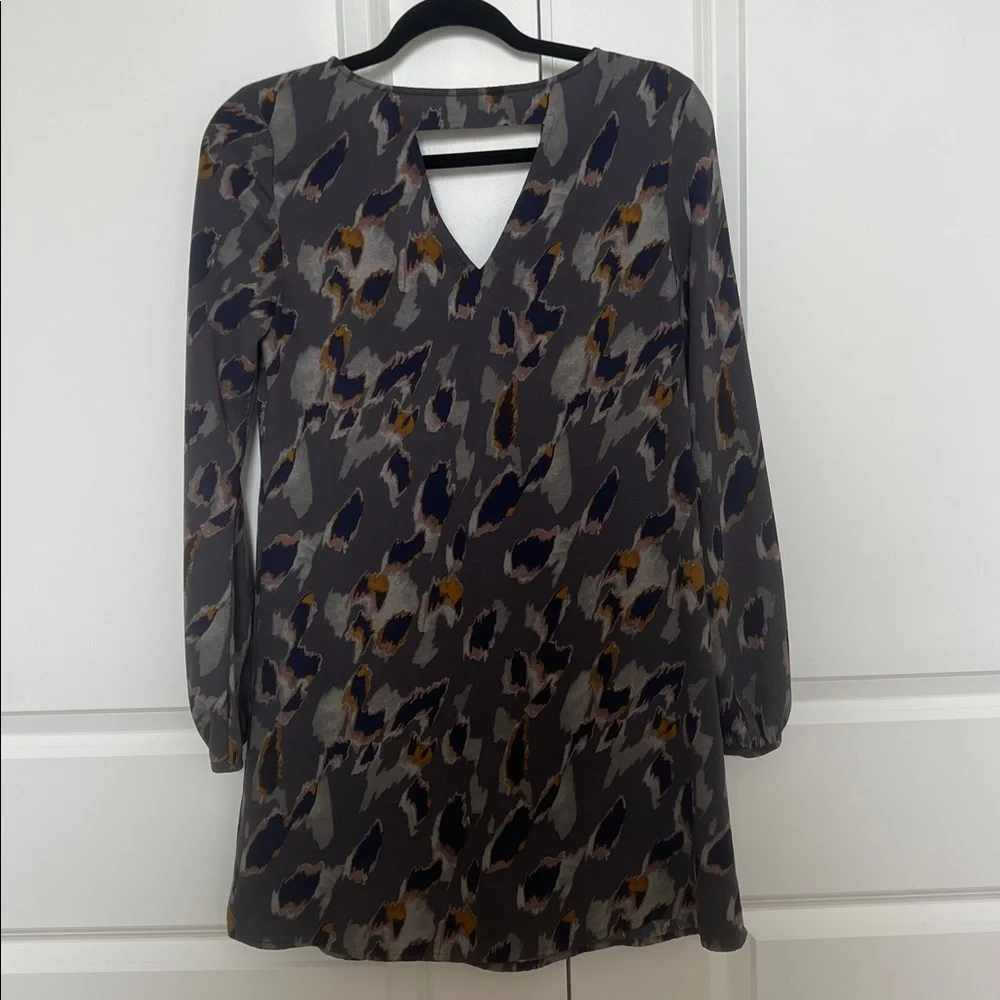 Leith Patterned Dress - Picture 2 of 3